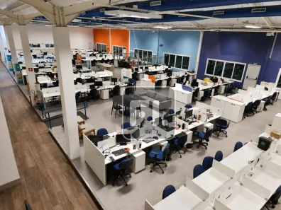 Prédio Comercial para alugar, 2900m² no Várzea da Barra Funda, São Paulo