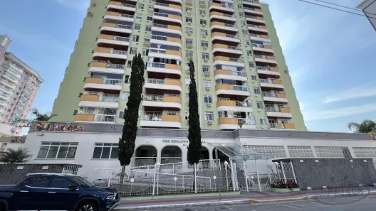 Apartamento com 3 Quartos à venda, 100m² no Campinas, São José