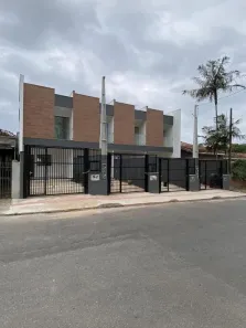Sobrado com 3 Quartos à venda, 113m² no Iririú, Joinville
