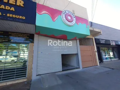 Ponto Comercial para alugar, 57m² no Centro, Uberlândia