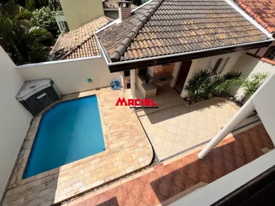 Casa de Condomínio com 3 Quartos à venda, 250m² no Jardim Maria Cândida, Caçapava