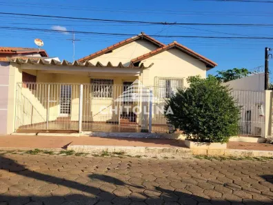 Casa com 2 Quartos para alugar, 116m² no Vila Rocha, Itapetininga