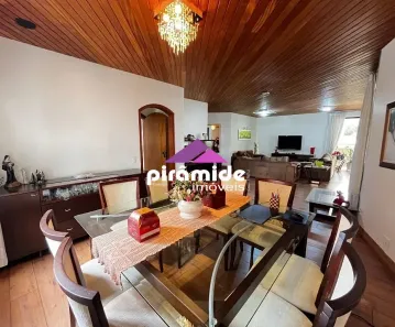 Apartamento com 4 Quartos à venda, 240m² no Vila Adyana, São José dos Campos