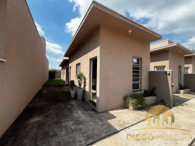 Casa de Condomínio com 2 Quartos à venda, 59m² no Jardim Santa Fe, Bom Jesus dos Perdões