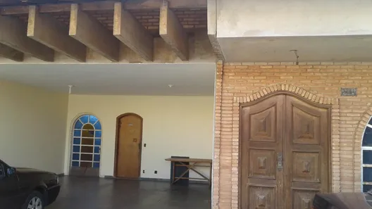Casa com 5 Quartos à venda, 370m² no Taguatinga Norte, Brasília