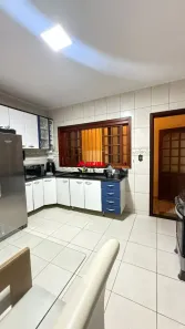 Sobrado com 3 Quartos à venda, 100m² no Parque Residencial Flamboyant, São José dos Campos