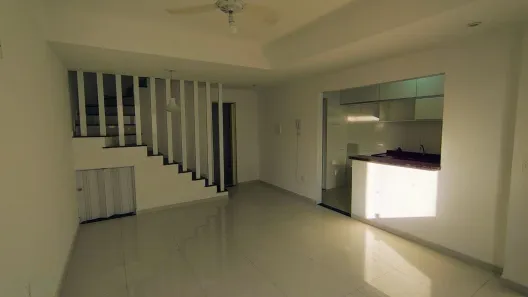 Casa com 3 Quartos para alugar, 90m² no Jardim Sulacap, Rio de Janeiro