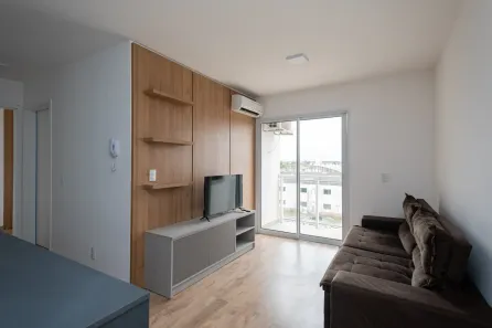 Apartamento com 2 Quartos para alugar, 47m² no Três Vendas, Pelotas