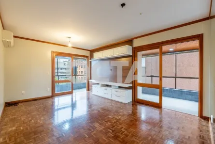 Apartamento com 3 Quartos para venda ou aluguel, 115m² no Petrópolis, Porto Alegre