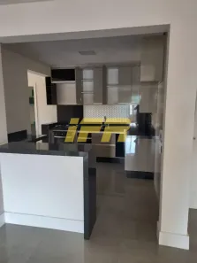 Apartamento com 3 Quartos para alugar, 112m² no Centro, Taubaté