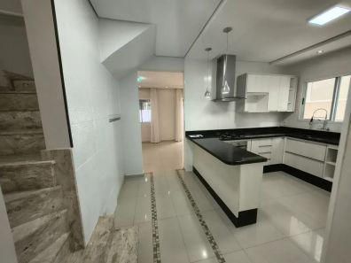 Sobrado com 3 Quartos à venda, 125m² no Jardim São Pedro, Mogi das Cruzes