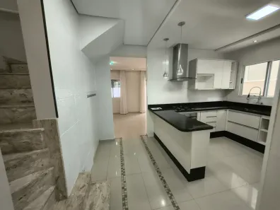 Casa de Condomínio com 3 Quartos à venda, 125m² no Jardim São Pedro, Mogi das Cruzes