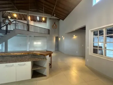 Casa com 3 Quartos para alugar, 350m² no Parque Jardim da Serra, Juiz de Fora