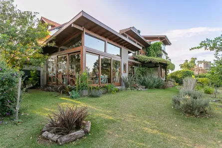 Casa de Condomínio com 3 Quartos à venda, 200m² no Rio Tavares, Florianópolis