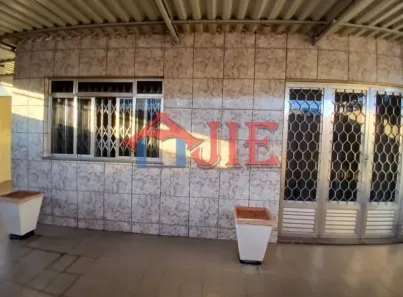 Casa com 7 Quartos à venda, 220m² no Guadalupe, Rio de Janeiro