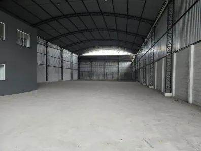 Galpão/Depósito/Armazém para alugar, 2000m² no Chácaras Rio-Petrópolis, Duque de Caxias