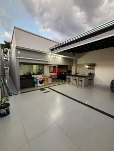 Casa com 3 Quartos à venda, 154m² no Parque das Flores, Goiânia