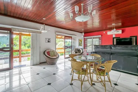 Casa com 4 Quartos à venda, 310m² no São João do Rio Vermelho, Florianópolis