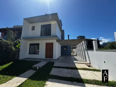 Casa com 3 Quartos à venda, 136m² no Praia da Barra, Garopaba