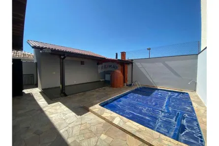 Casa com 3 Quartos para alugar, 250m² no Jardim Paraíso, Botucatu