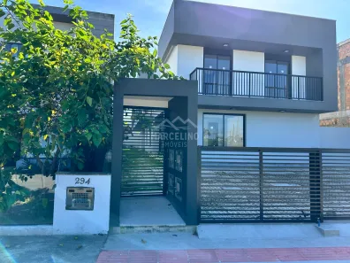 Casa com 2 Quartos à venda, 80m² no Campo D'una, Garopaba