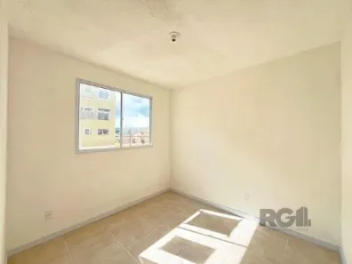 Apartamento com 2 Quartos à venda, 40m² no Restinga, Porto Alegre