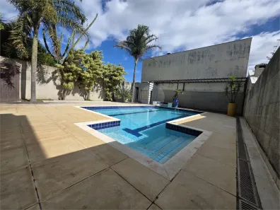 Casa com 3 Quartos para alugar, 273m² no Bosque, Vinhedo