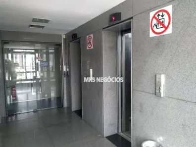Sala Comercial para alugar, 302m² no Funcionários, Belo Horizonte
