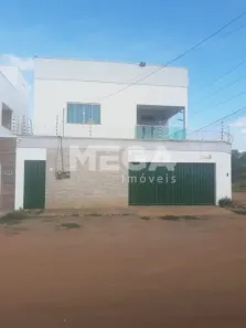 Casa com 3 Quartos à venda, 166m² no Jardim Gonzaga, Juazeiro do Norte