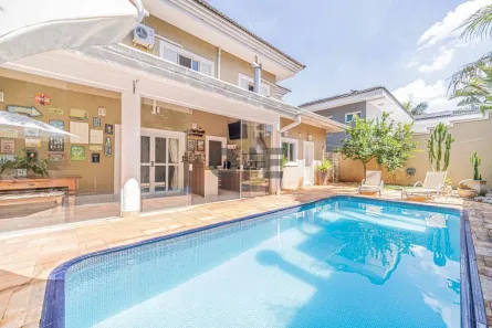 Casa de Condomínio com 4 Quartos à venda, 394m² no Jardim Indaiá, Embu das Artes