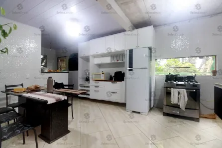 Fazenda/Sítio com 3 Quartos à venda, 100m² no Parque do Governador, Rio Grande da Serra