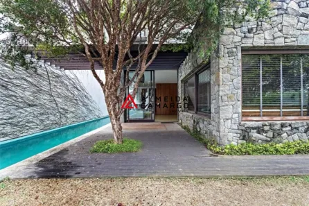 Casa com 3 Quartos para alugar, 450m² no Vila Madalena, São Paulo