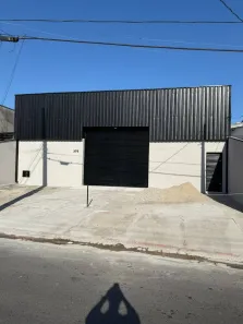 Sala Comercial para alugar, 200m² no Jaraguazinho, Caraguatatuba