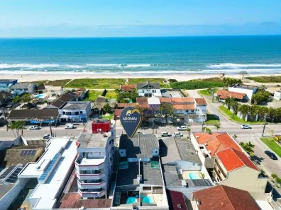 Sobrado com 4 Quartos à venda, 164m² no Brejatuba, Guaratuba