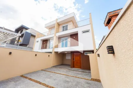 Casa com 3 Quartos à venda, 179m² no Santo Inácio, Curitiba