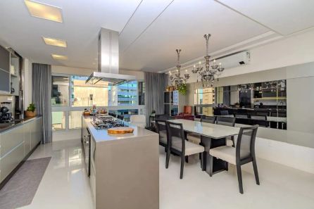 Apartamento com 3 Quartos à venda, 122m² no Pioneiros, Balneário Camboriú
