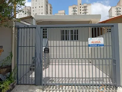 Casa com 2 Quartos para alugar, 60m² no Jardim Maria Duarte, São Paulo
