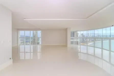 Apartamento com 4 Quartos à venda, 237m² no Centro, Balneário Camboriú