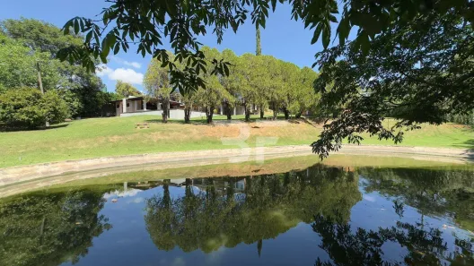 Fazenda/Sítio com 3 Quartos à venda, 315m² no Colinas do Mosteiro de Itaici, Indaiatuba