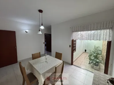 Casa com 3 Quartos para alugar, 199m² no Tucura, Mogi Mirim