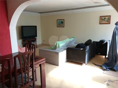 Casa com 3 Quartos à venda, 315m² no Jardim Cidália, São Paulo