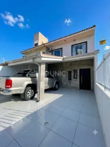 Sobrado com 3 Quartos à venda, 149m² no Centro, Camboriú