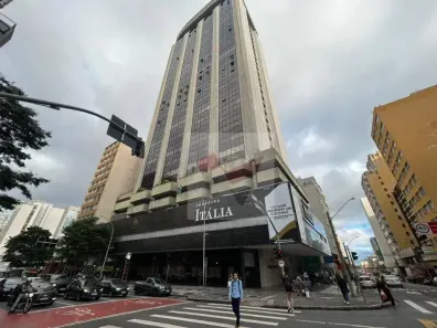 Sala Comercial para alugar, 67m² no Centro, Curitiba