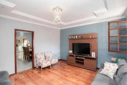 Casa com 3 Quartos à venda, 200m² no Tropical, Contagem