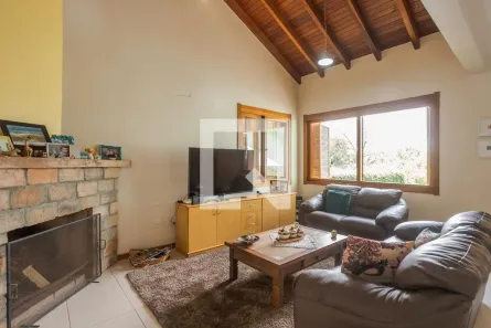Casa com 3 Quartos à venda, 264m² no Jardim do Salso, Porto Alegre