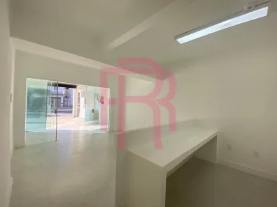 Sala Comercial para alugar, 32m² no Centro, Balneário Camboriú