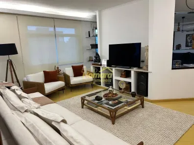 Apartamento com 3 Quartos à venda, 230m² no Higienópolis, São Paulo