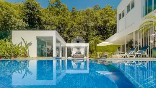 Casa com 5 Quartos à venda, 646m² no Araras, Petrópolis