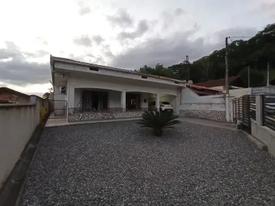 Casa com 3 Quartos à venda, 155m² no Vila Baependi, Jaraguá do Sul