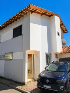 Sobrado com 2 Quartos à venda, 73m² no Vila Duque de Caxias, Campo Grande